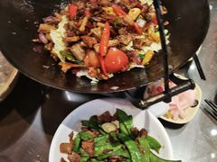 -富正毅三下锅·湘西韵味(天门山索道店)
