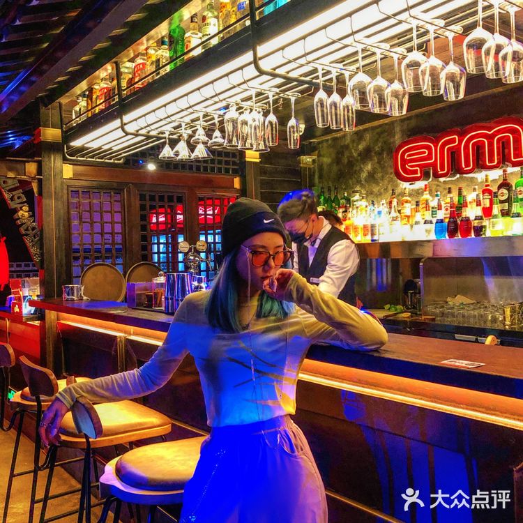 拔草‼️快乐星球贰麻酒馆（内含点单攻略）