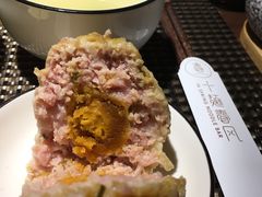 咸蛋黄狮子头-十面春风·江南面馆(崇宁路店)