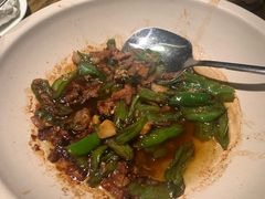 -爱碗亭·鲜炒湖南菜(壹城中心店)