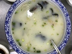 羊杂汤-西安贾三灌汤包·回坊小吃·清真炒菜(北院门总店)