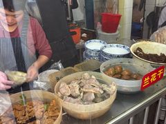 -叶新小吃店(来凤小区总店)