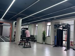 -山之尖健身