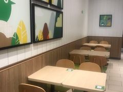 大堂-德克士(中心医院店)