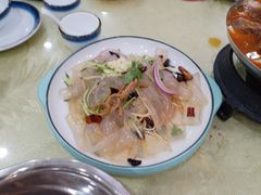 -鹤乡东北菜(崮山路店)