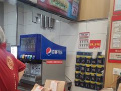 -塔斯汀中国汉堡(白云京溪地铁站店)