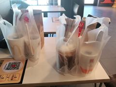 -麦当劳(丽江玉河广场店)