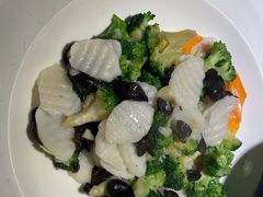 -南山翁新概念川菜(红山常发广场店)