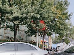 -麦当劳(展览馆店)