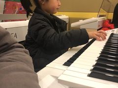 -雅马哈音乐中心 钢琴双排键鼓吉他(静安大融城店)