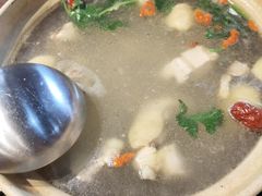 -蚝堡海鲜·威海菜·海肠捞饭·烧烤·亚洲吃蚝公司(幸福门店)