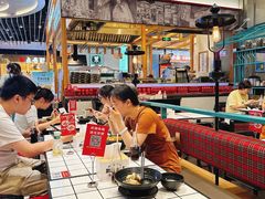 -肥汁米蘭香港米线(长宁来福士店)