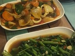 -Doo Dee Thai Food(Issan/Isaan/Esan)