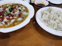 -鹤乡东北菜(崮山路店)