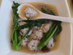 高汤什菇浸鱼丸-中山国际酒店中餐厅