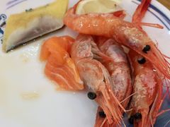 -锤头鲨毛肚海鲜烤肉自助餐厅(国购广场店)