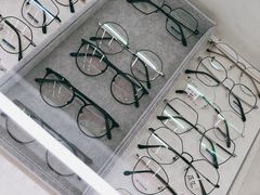 -明月眼镜(三坝店)