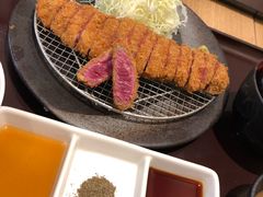 -牛カツ京都勝牛(河原町蛸薬師店)