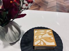 -潮一不贰·法式甜品·生日蛋糕·西式简餐(外滩店)