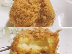 鸡肉丝小贝-鲍师傅糕点(江苏路店)