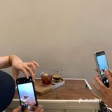 在咖啡厅交了一个叫“妞妞”的新朋友