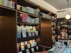 -思南书局(复兴中路店)