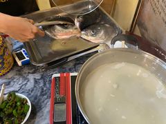 -百鸟归巢天麻鱼头(远洋城店)