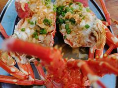 -三亚火车头万人海鲜广场