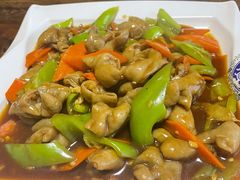 -巧婆婆特色东北菜·铁锅炖