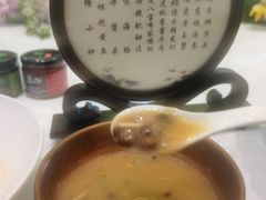 -舜耕山庄四时万和自助餐厅