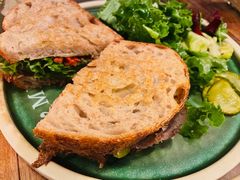 超级牛肉帕尼尼-O'mills Sourdough Bakery&Bistro(永嘉路店)