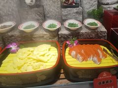 -四囍码头海鲜烧烤自助火锅(外滩南京东路悦荟广场店)