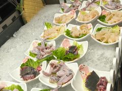 -领鲜活海鲜榴莲自助火锅(东门店)