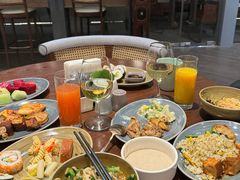 -上海虹桥祥源希尔顿酒店