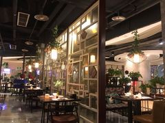 -舌尖上的食缘花园主题餐厅