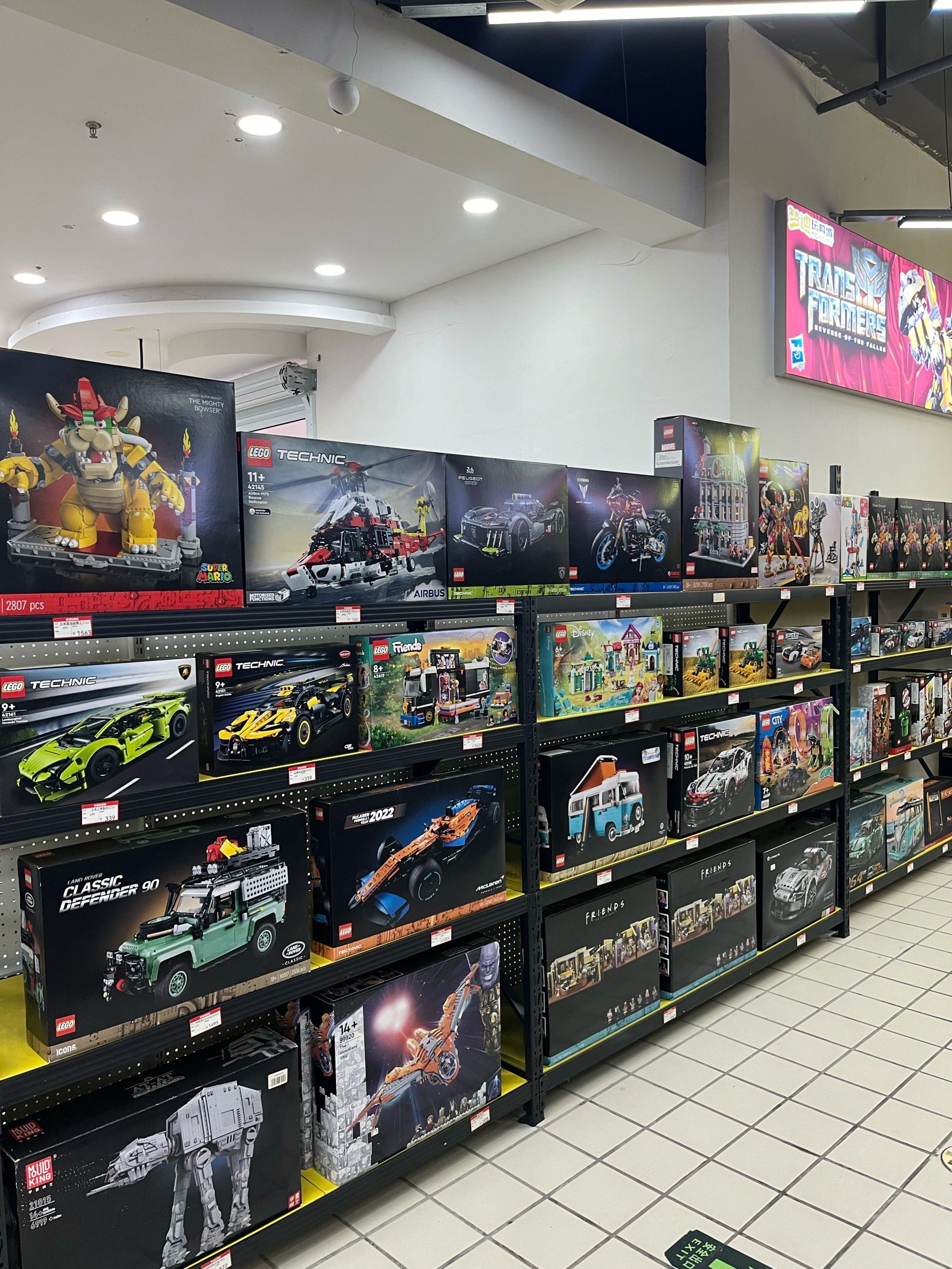 开在绍兴柯桥的1000平玩具🪀工厂店,超多乐高款式🙀
只能用两个