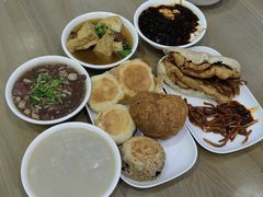 -老回回小吃(百万庄店)