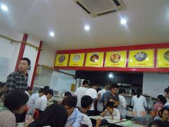 -胡成记口蘑龙眼包子(盐道街店)