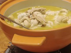 -黄泥岗·地道湖北菜(奥特莱斯店)