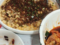 碗杂鲜蹄花-辣螃铠盆盆蟹大排档(海昌店)