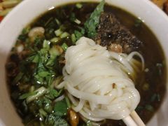 -矮子粉店1985·长沙米粉(湘春路店)