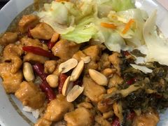 宫保鸡丁饭-永和大王(长寿路店)