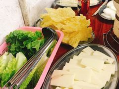 淮山-威邵鸡煲(西华路总店)