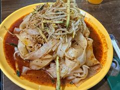 -玲玲米粉·新疆现炒米粉(大十字总店)