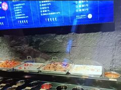 自助调料区-云海肴云南菜·蒸汽石锅鱼(青岛万象城店)