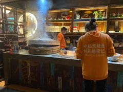 -吴越荣记苏州菜·松鼠桂鱼100%活鱼现做(斜塘老街店)