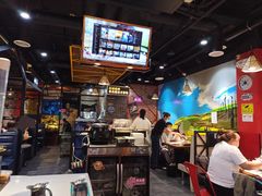 大堂-汉城烧烤(西稍门劳动路店)