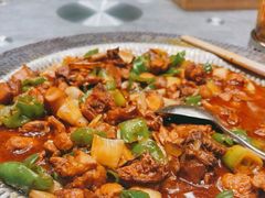 -俭寨大盘鸡·手抓肉·烧烤新疆菜(乌苏路店)