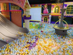 -宝贝渡口儿童游乐园(香炉礁山姆店)