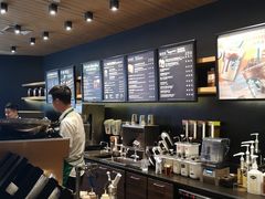 -星巴克(杭州西湖银泰1F店)